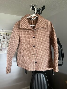 Women's Houndstooth Button-Up Jacket